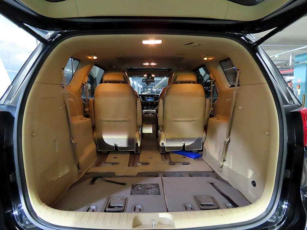 KIA Carnival 2018 Negro - Importación desde Corea - HF Imports Iquique - Foto 17