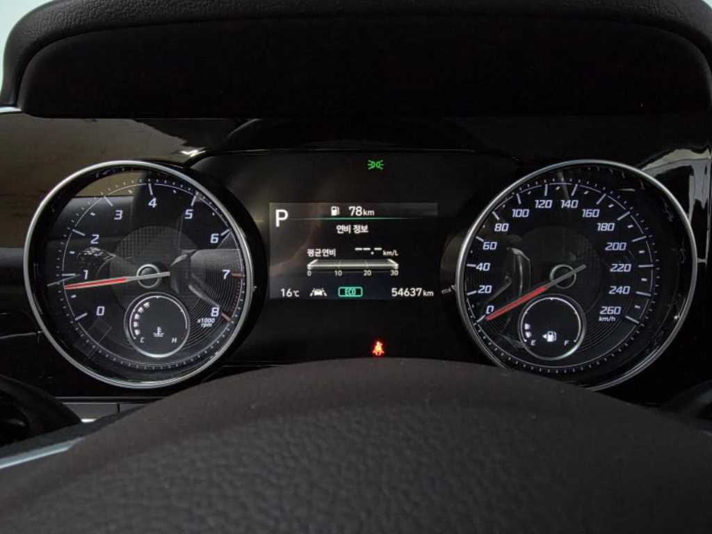 HYUNDAI Grandeur - Vista 5