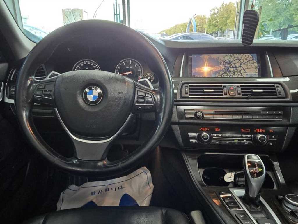 BMW 5 Series - Vista 9