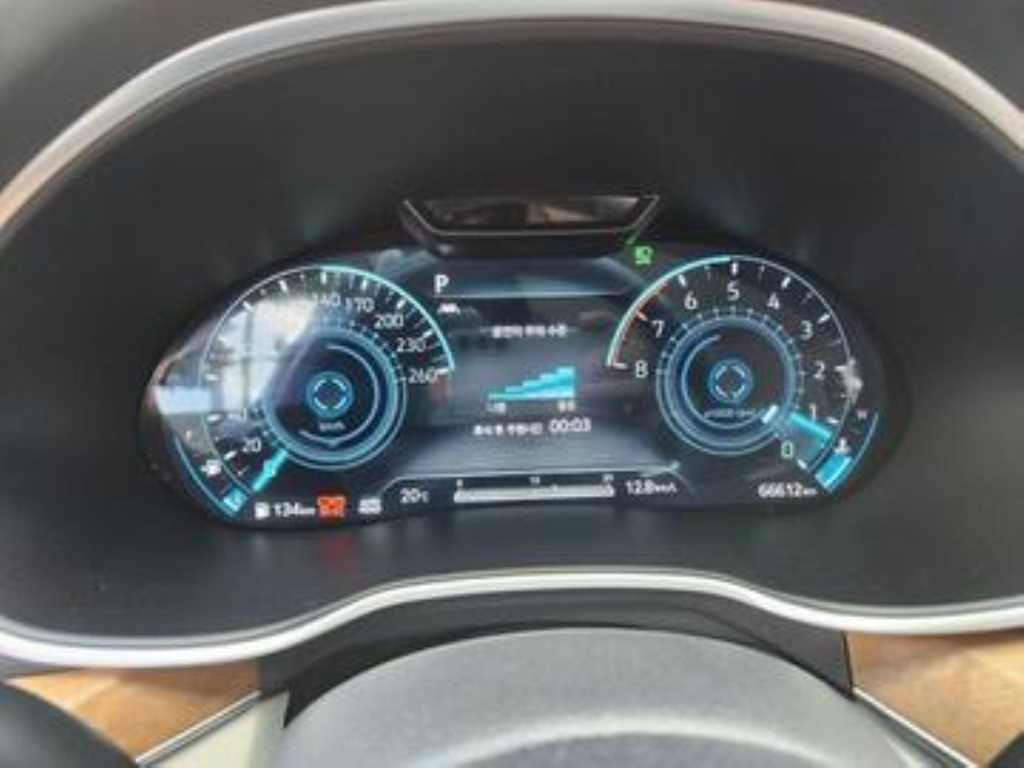 Genesis G80 - Vista 12