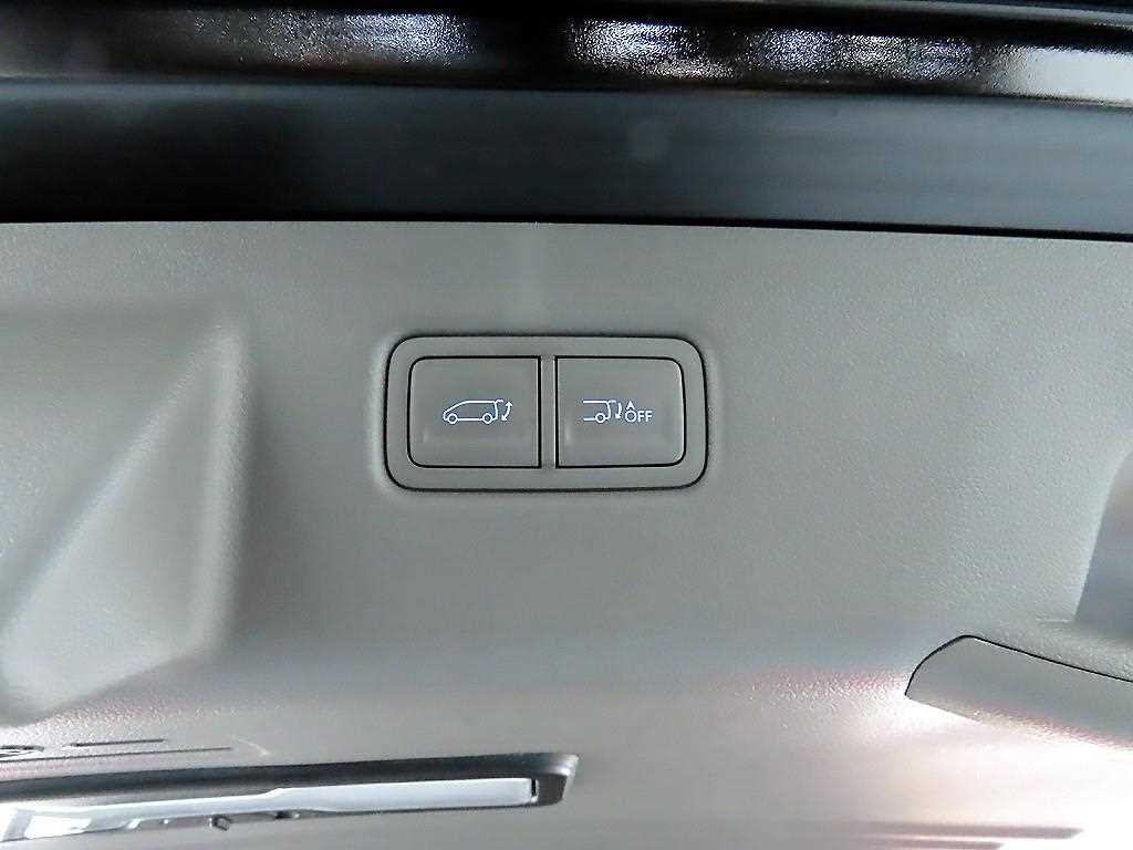 HYUNDAI Staria 2023 Negro - Importación desde Corea - HF Imports Iquique - Foto 18