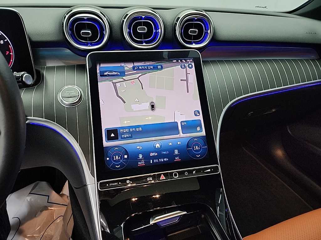 Mercedes Benz C Class - Vista 10