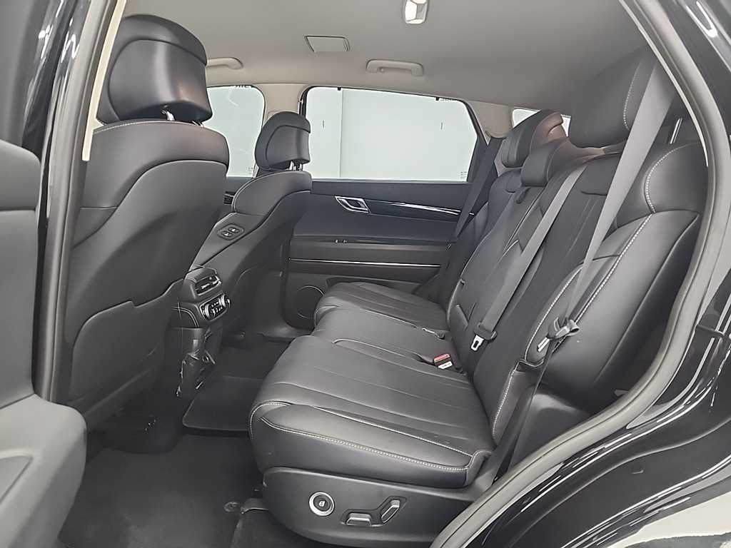 Genesis GV80 - Vista 12