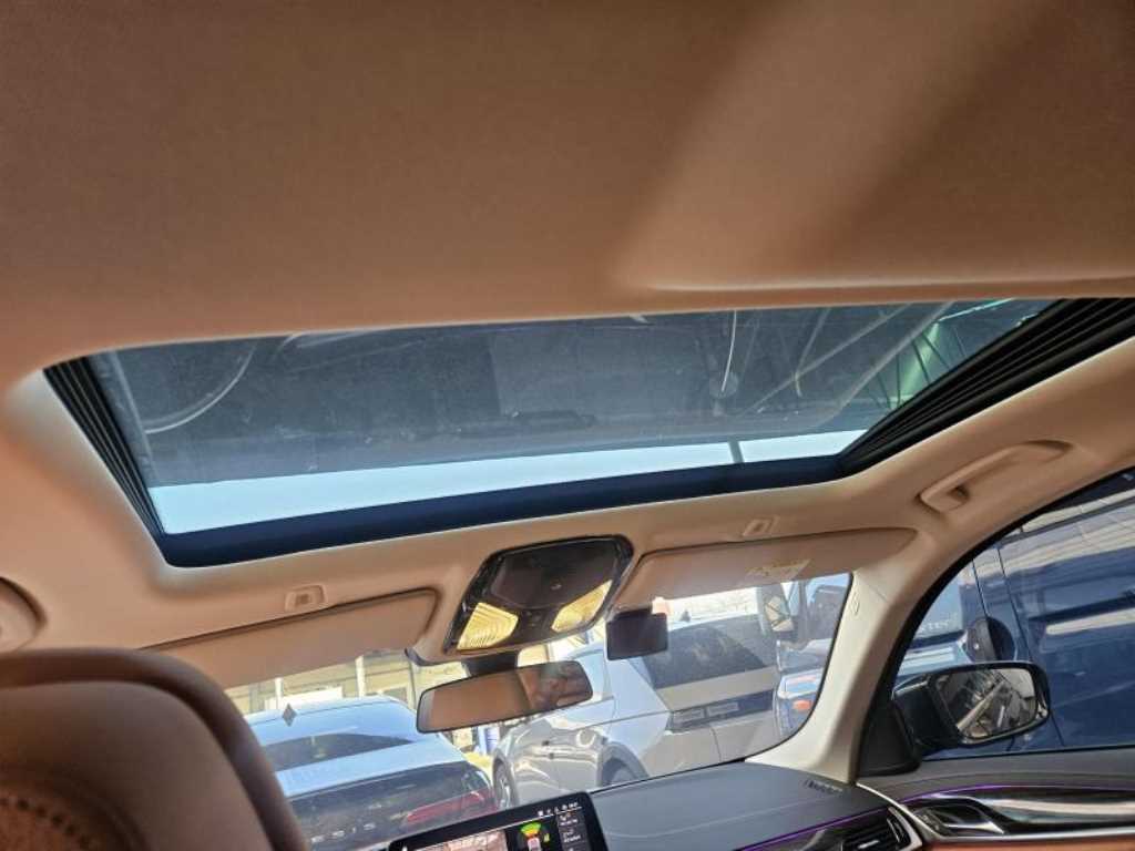 BMW 5 Series 2023 - Importación desde Corea - HF Imports Iquique - Foto 19