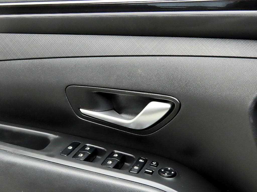 HYUNDAI Tucson - Vista 11