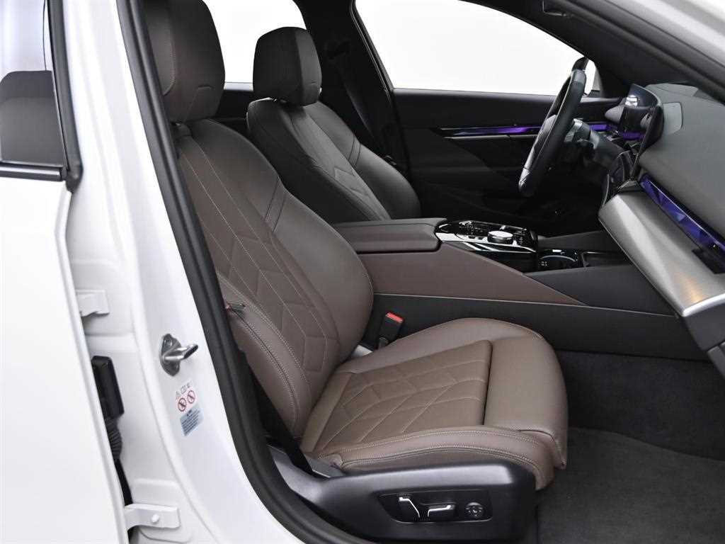 BMW 5 Series - Vista 10