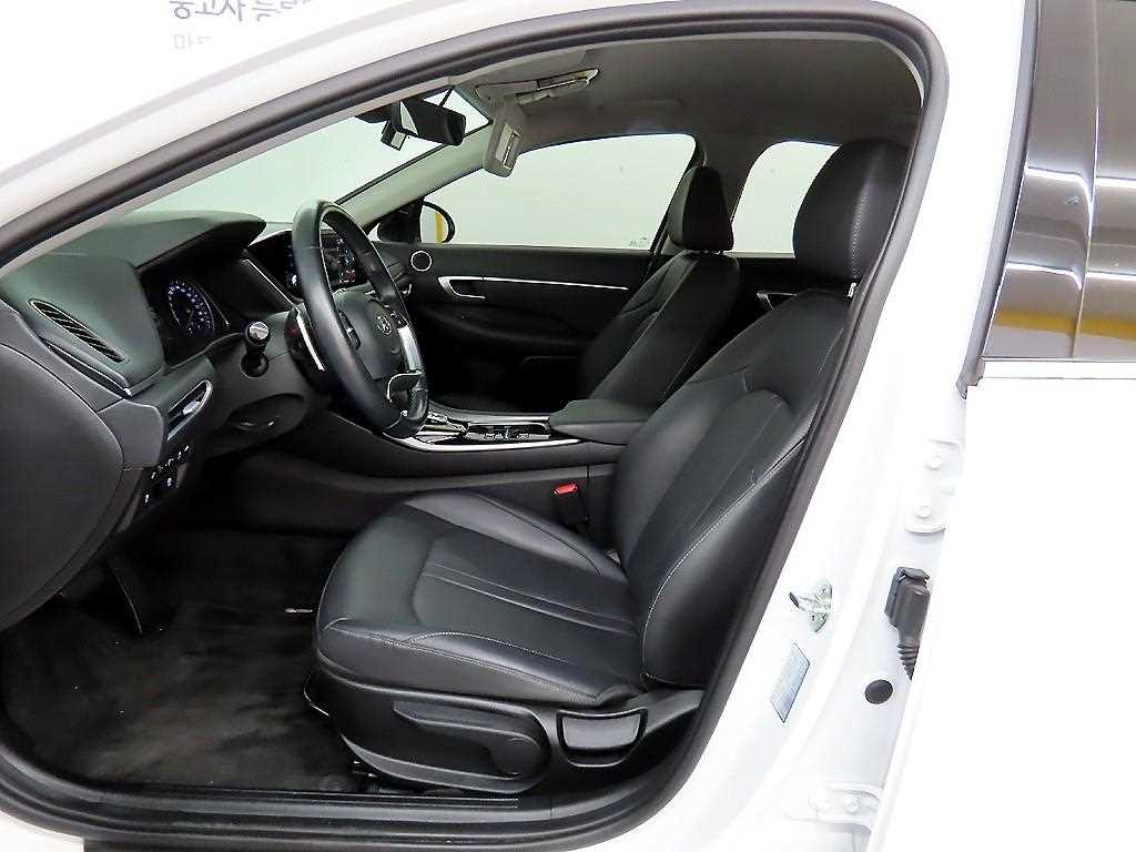 HYUNDAI Sonata - Vista 5