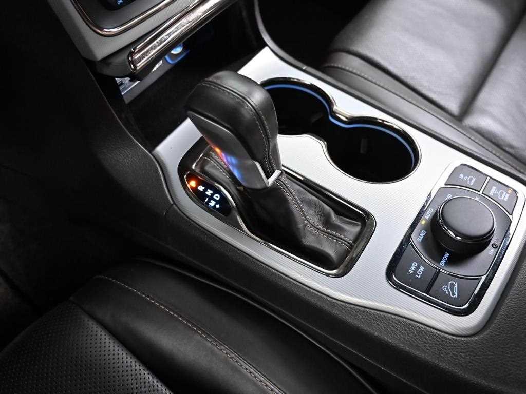 Jeep Cherokee - Vista 7