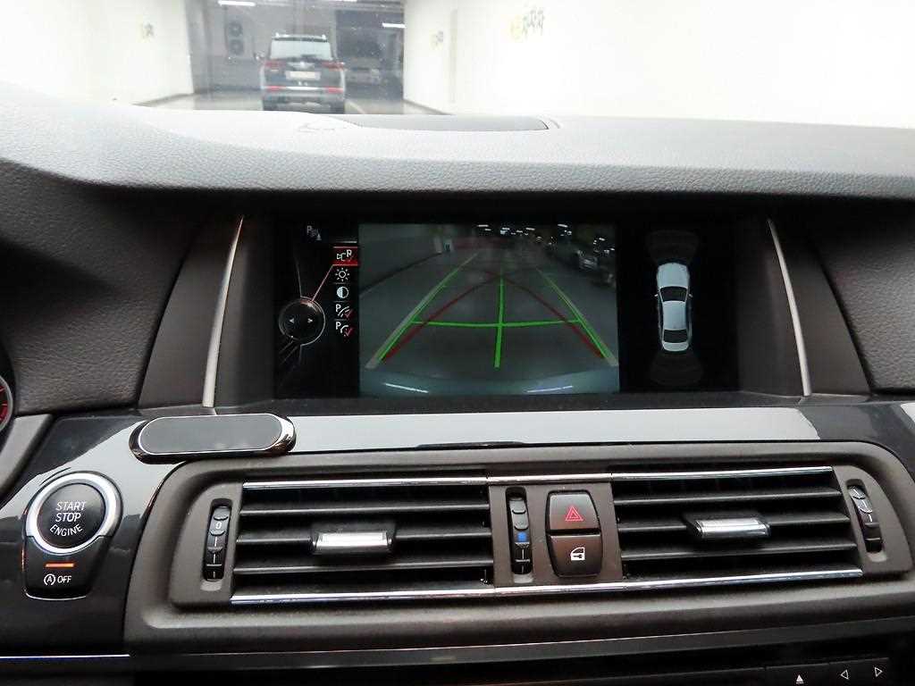 BMW 5 Series - Vista 10