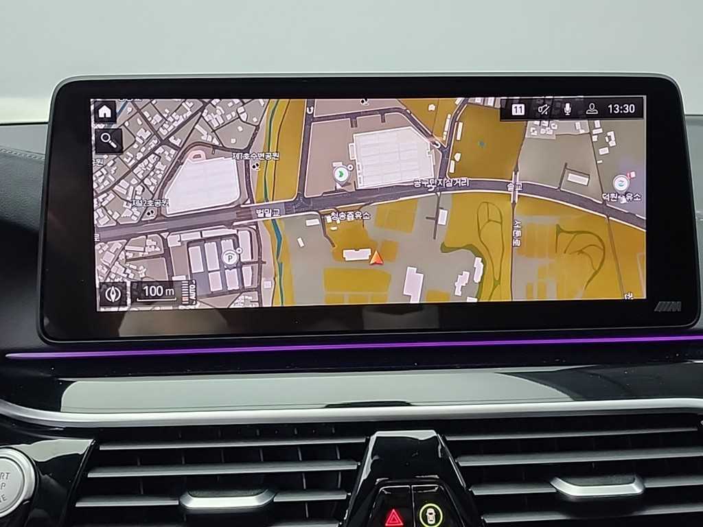 BMW 5 Series 2022 Negro - Importación desde Corea - HF Imports Iquique - Foto 15