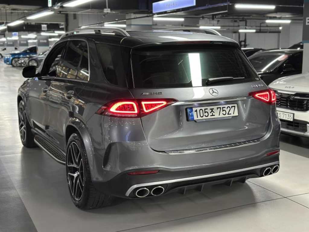 Mercedes Benz GLE Class - Vista 4