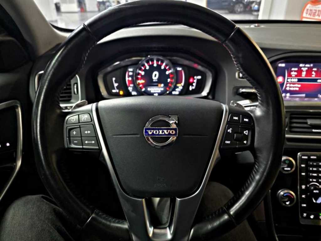 Volvo S60 2017 Gris - Importación desde Corea - HF Imports Iquique - Foto 13