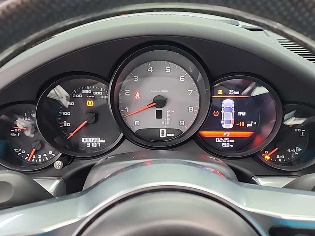 Porsche 911 - Vista 6