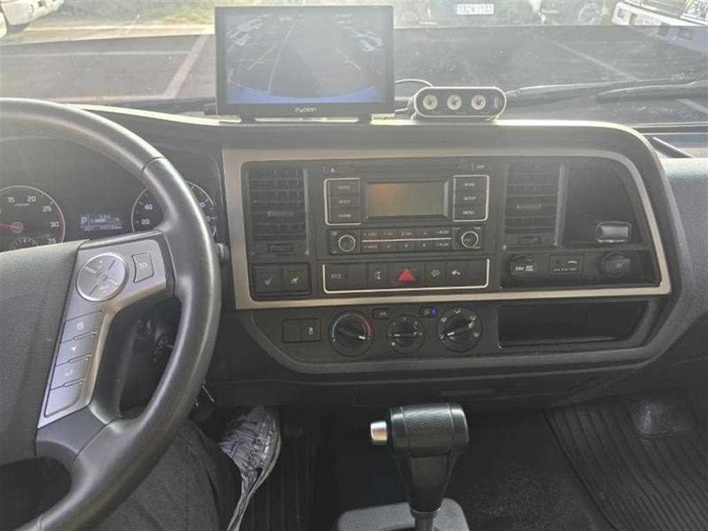 medium and large cargo truck 2021 Blanco - Importación desde Corea - HF Imports Iquique - Foto 14