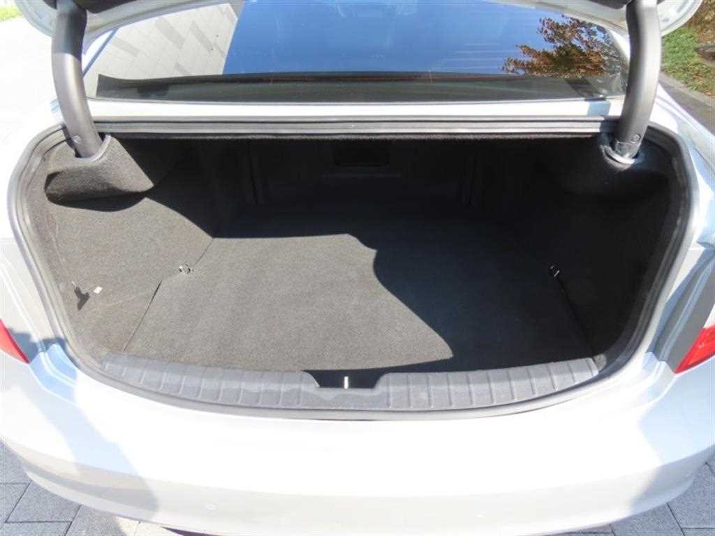 HYUNDAI Grandeur 2015 Plateado - Importación desde Corea - HF Imports Iquique - Foto 17