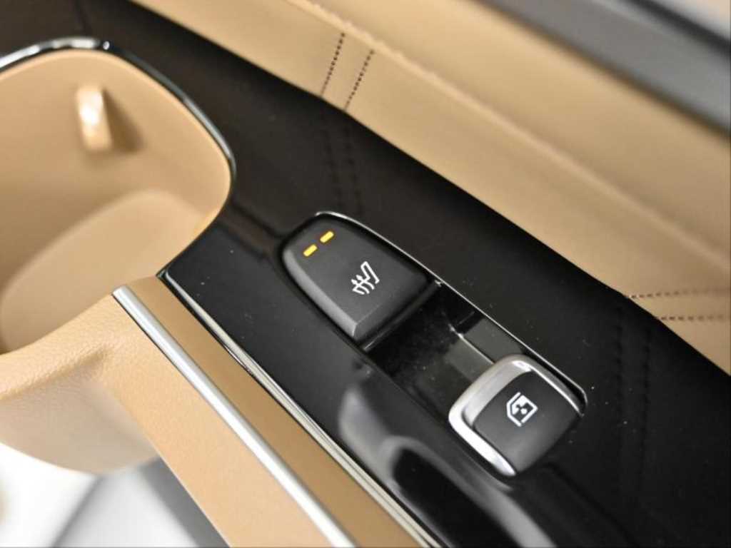 KIA Sorento 2024 Blanco - Importación desde Corea - HF Imports Iquique - Foto 14