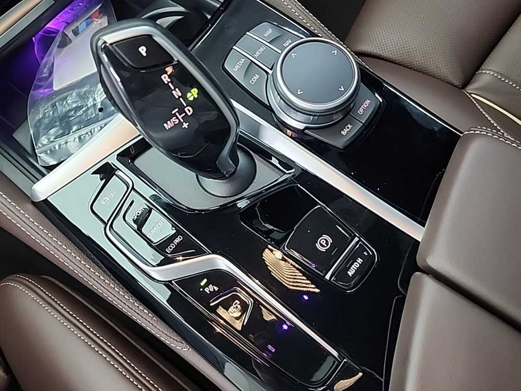 BMW 5 Series - Vista 8