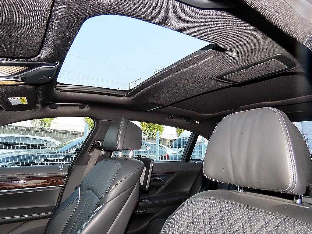 BMW 7 Series 2016 Gris - Importación desde Corea - HF Imports Iquique - Foto 16