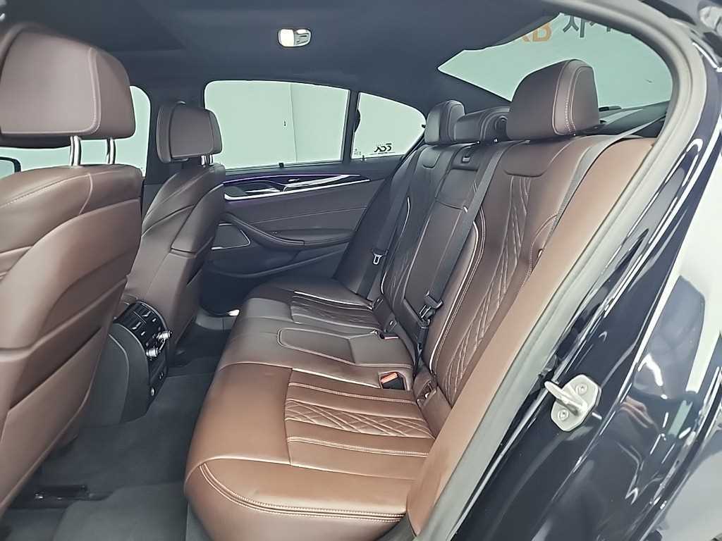 BMW 5 Series - Vista 12