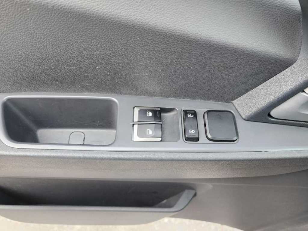 medium and large cargo truck - Vista 11