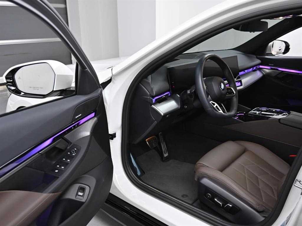 BMW 5 Series - Vista 11