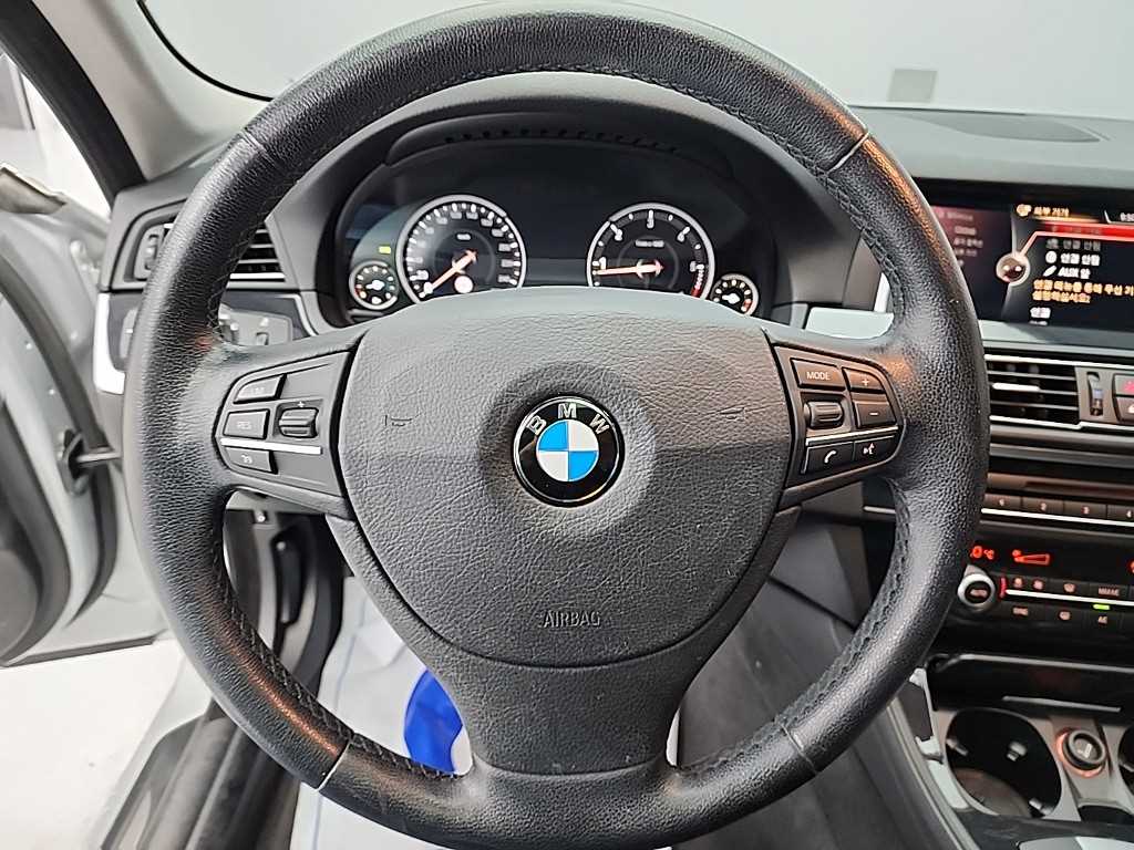 BMW 5 Series - Vista 9