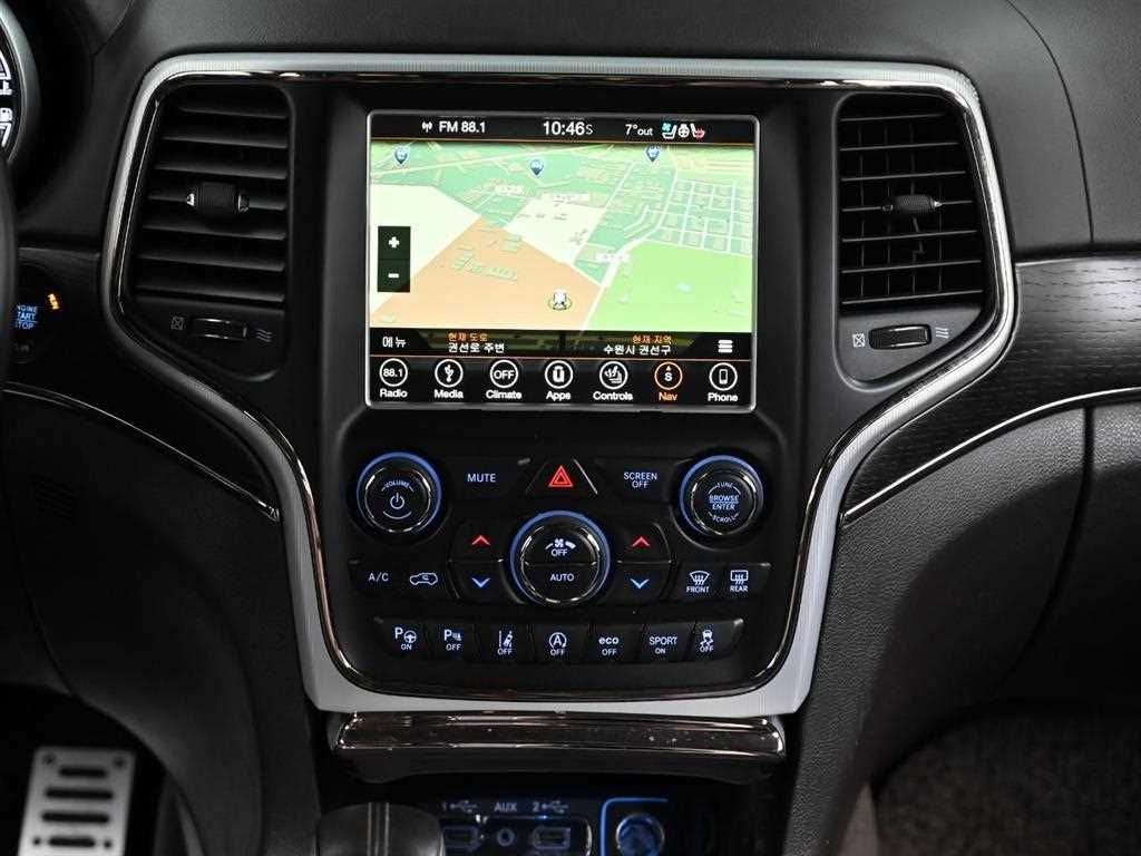 Jeep Cherokee - Vista 12