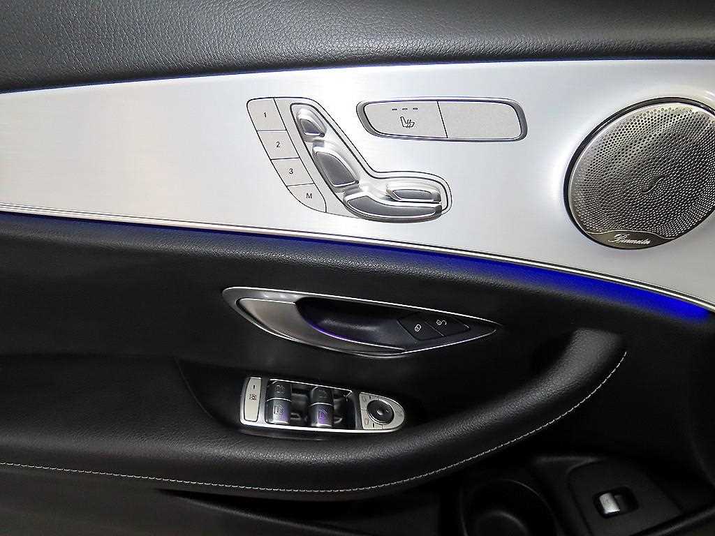 Mercedes Benz E class 2021 Blanco - Importación desde Corea - HF Imports Iquique - Foto 14