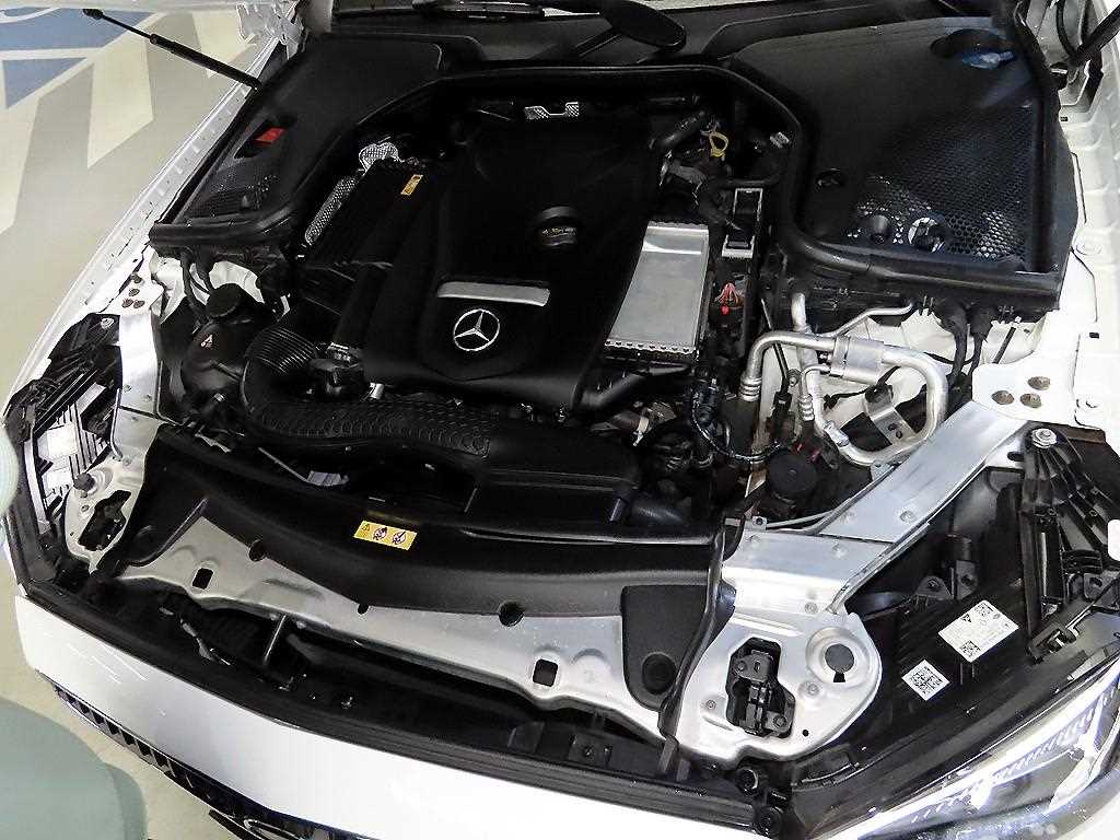 Mercedes Benz E class 2021 Blanco - Importación desde Corea - HF Imports Iquique - Foto 19