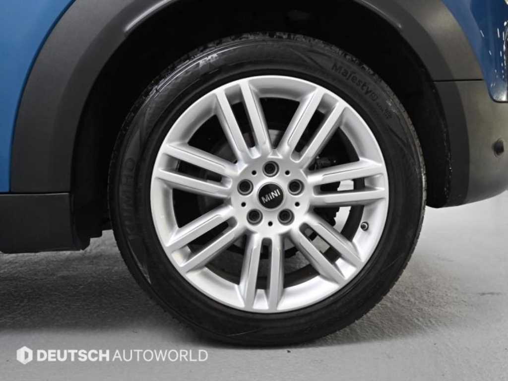 Mini Countryman - Vista 5