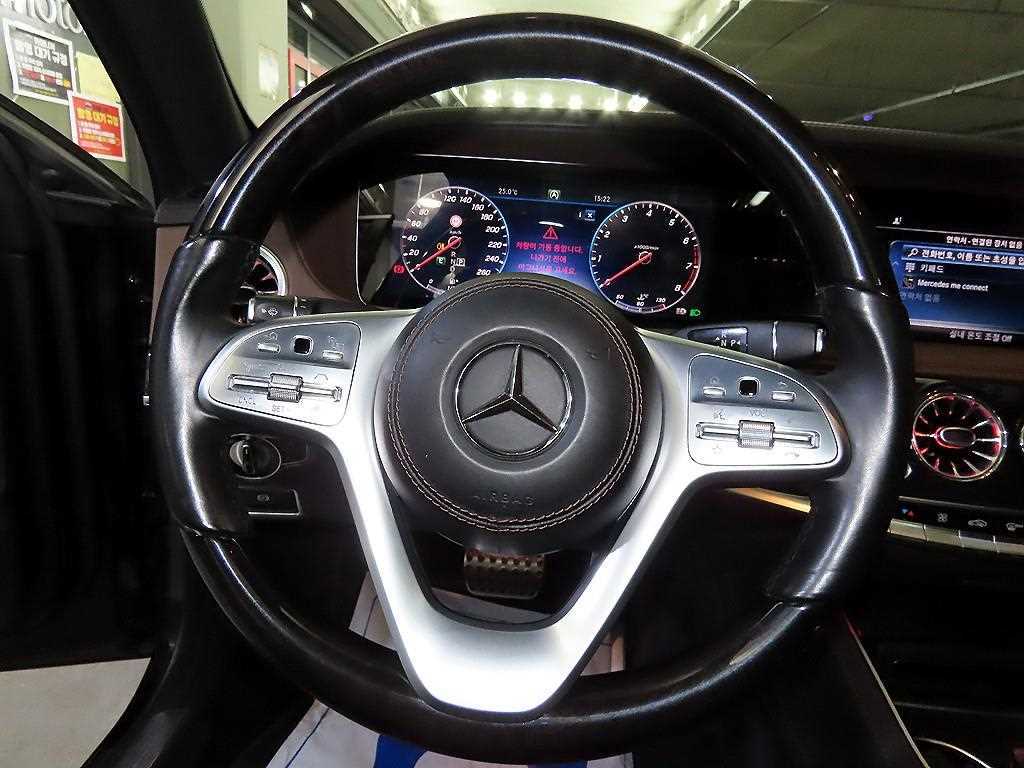 Mercedes Benz S Class - Vista 8