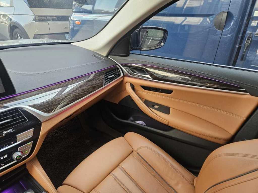 BMW 5 Series 2023 - Importación desde Corea - HF Imports Iquique - Foto 15