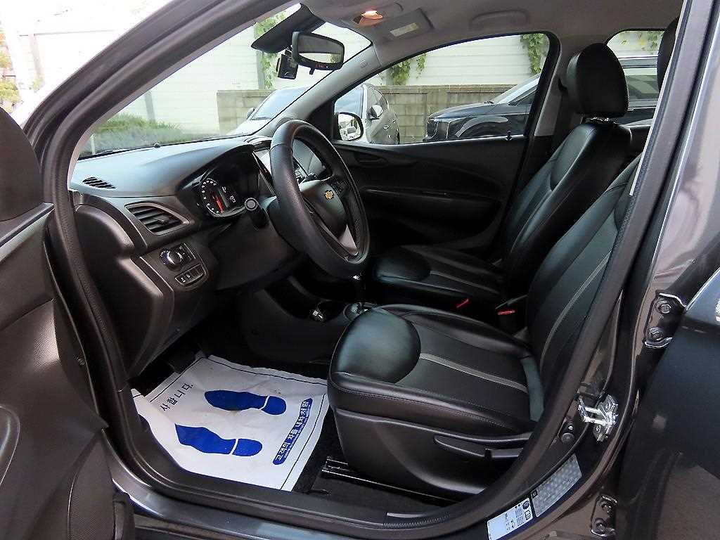 Chevrolet Spark - Vista 5