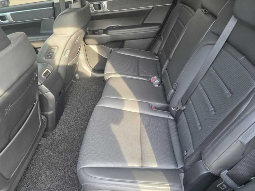 HYUNDAI Santa Fe - Vista 7