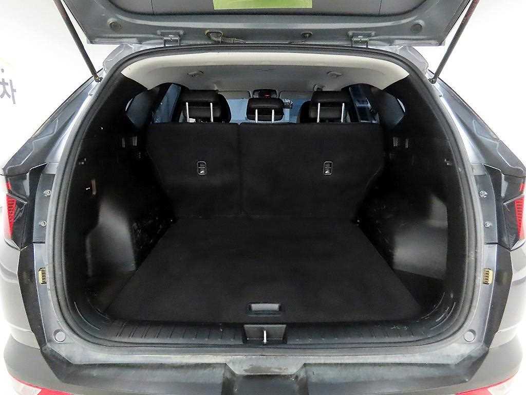 HYUNDAI Tucson - Vista 5