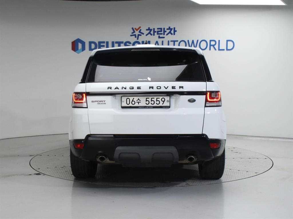 Land Rover Range Rover Sports - Vista 4