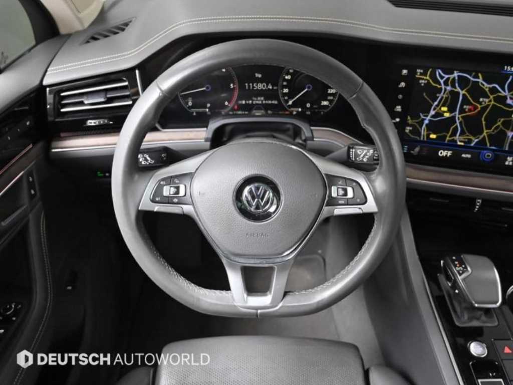 Volkswagen Touareg 2020 Gris - Importación desde Corea - HF Imports Iquique - Foto 13