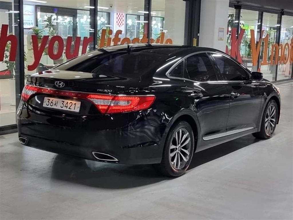 HYUNDAI Grandeur - Vista 4