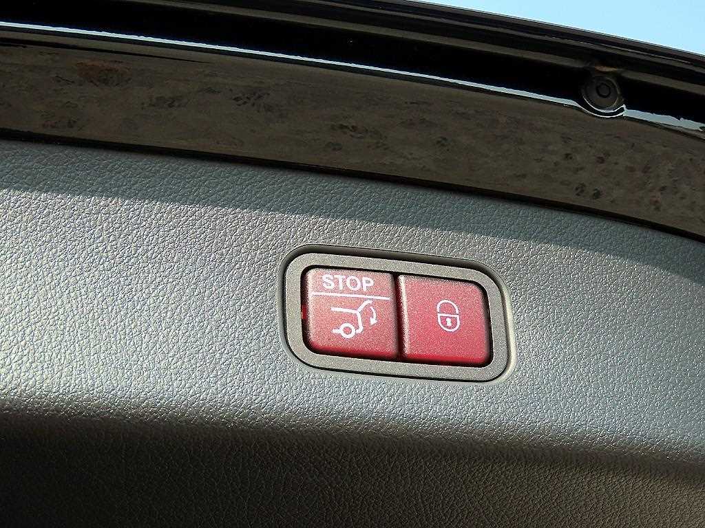 Mercedes Benz GLC Class 2024 - Importación desde Corea - HF Imports Iquique - Foto 15