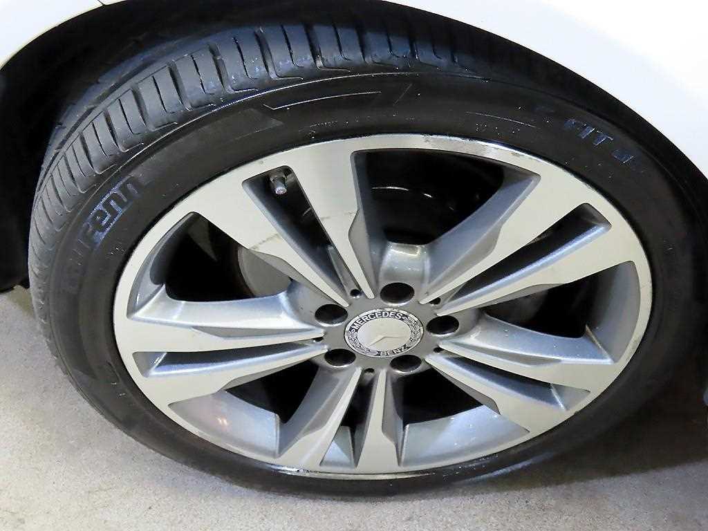 Mercedes Benz E class 2016 Blanco - Importación desde Corea - HF Imports Iquique - Foto 19