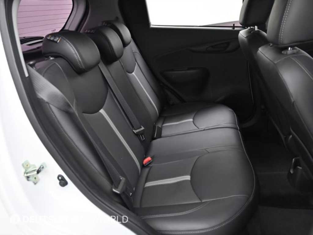 Chevrolet Spark - Vista 12