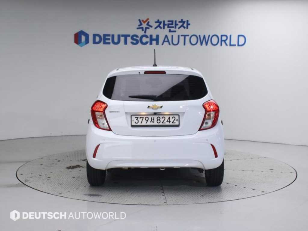 Chevrolet Spark - Vista 4