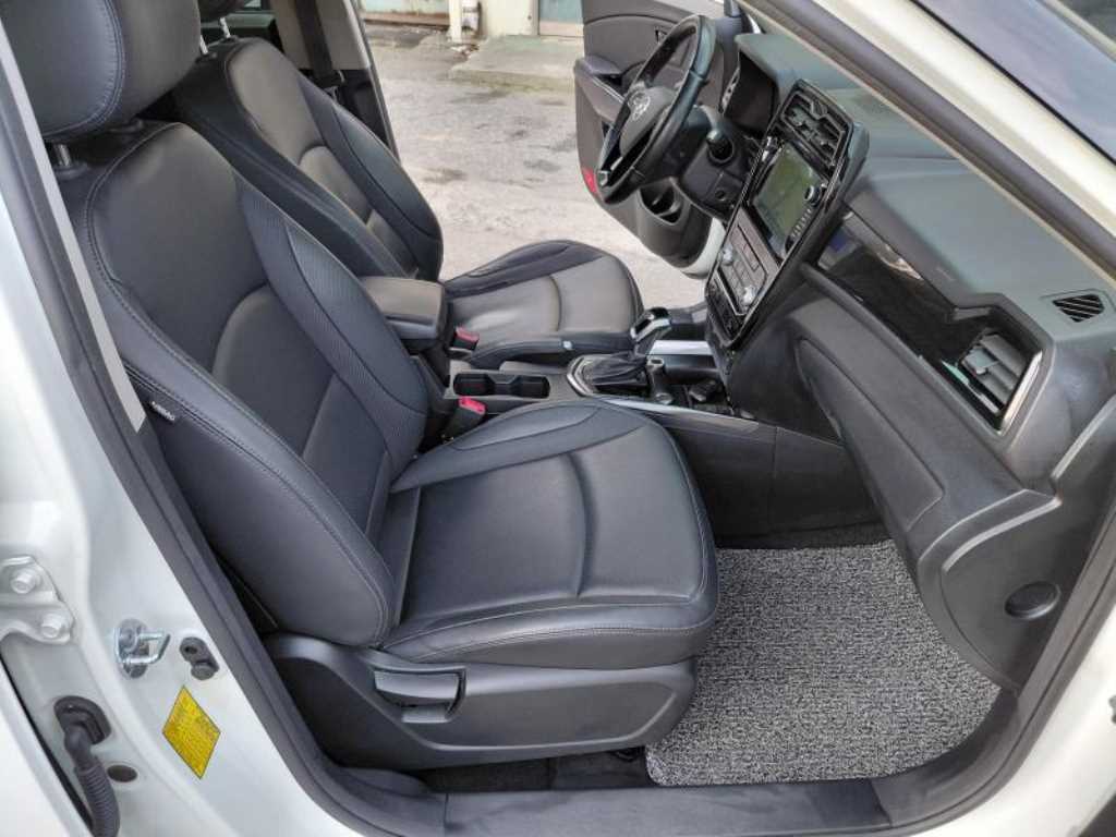 Ssangyong Tivoli 2021 Blanco - Importación desde Corea - HF Imports Iquique - Foto 14