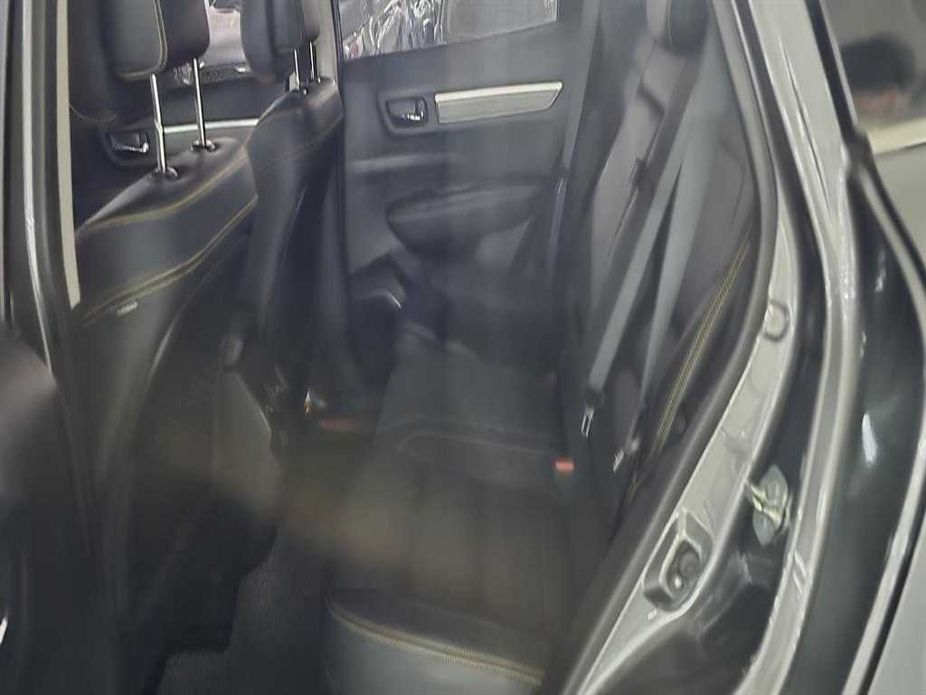 SAMSUNG QM6 - Vista 6