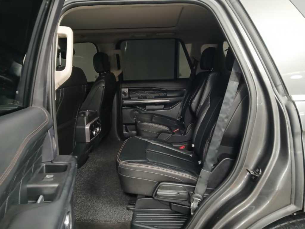 Ford Expedition - Vista 7