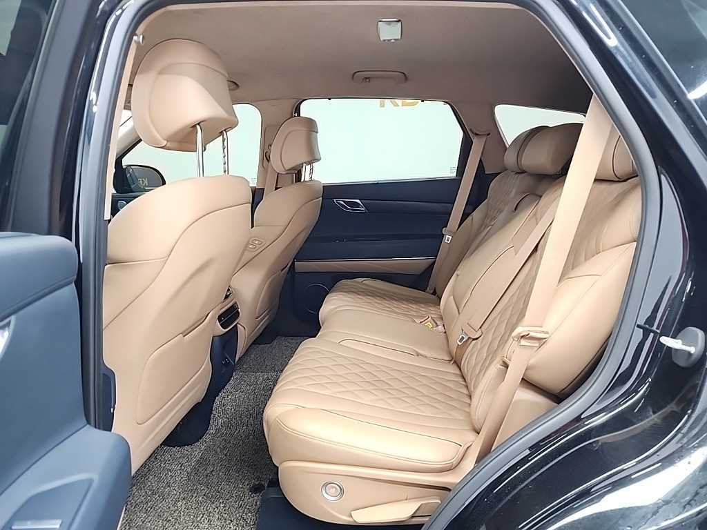 Genesis GV80 - Vista 12