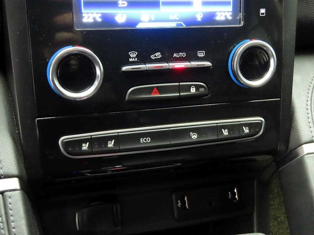 SAMSUNG QM6 - Vista 12