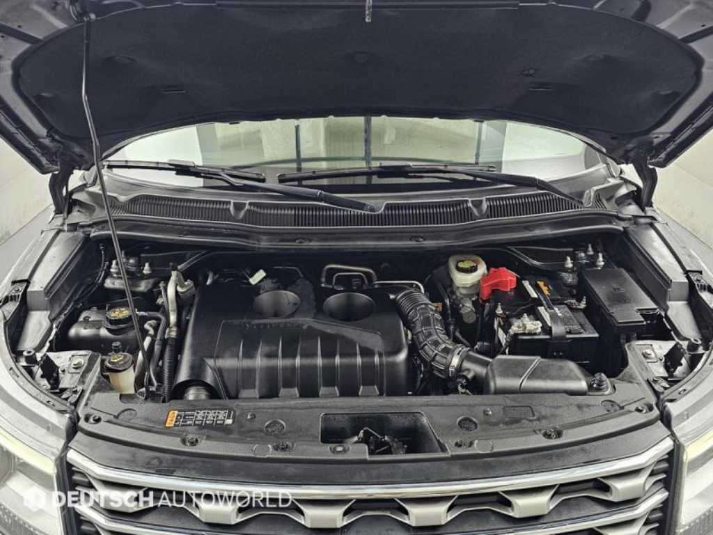 Ford Explorer - Vista 6