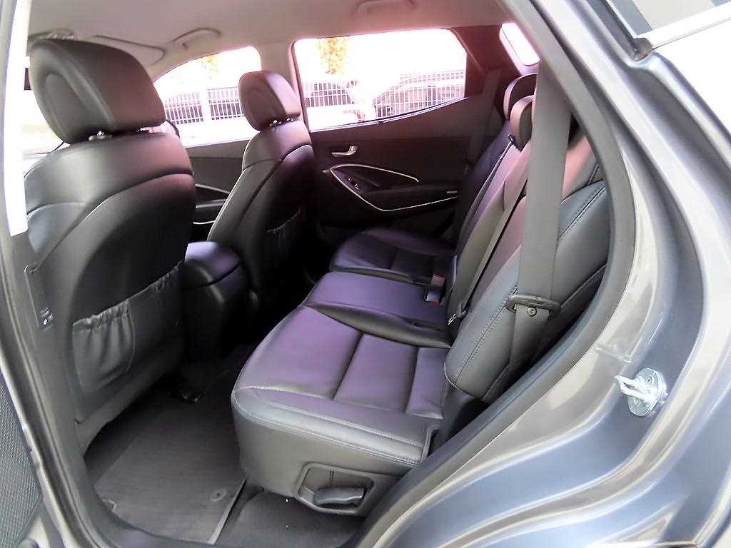 HYUNDAI Santa Fe - Vista 6