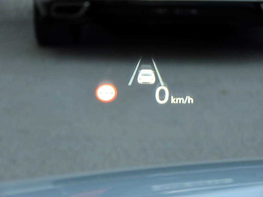 Genesis G70 - Vista 10